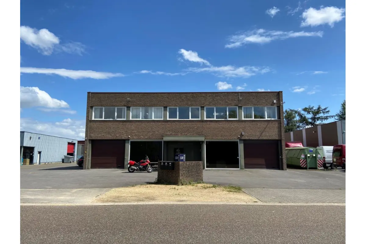 Handelszaak te  koop in Heverlee 3001 1950000.00€  slaapkamers 1820.00m² - Zoekertje 60258