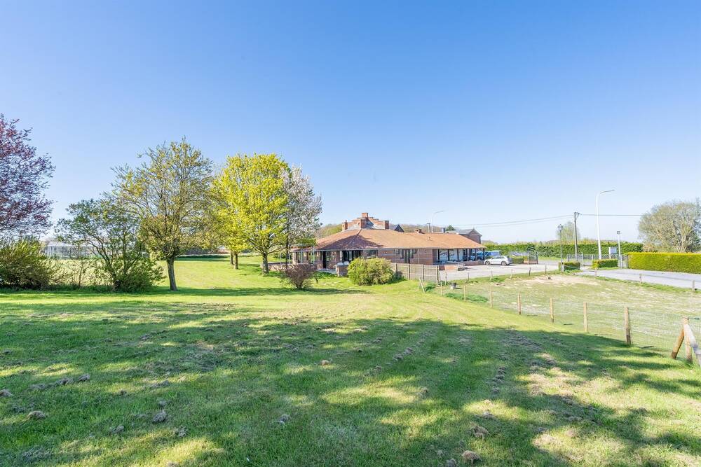 Commerce à vendre à Nivelles 1400 1600000.00€ chambres 551.00m² - Annonce 74596