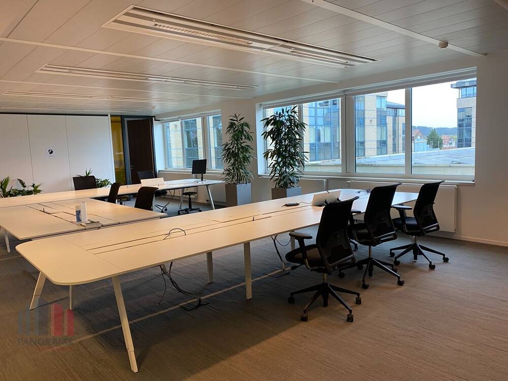 Commerce à louer à Grand-Bigard 1702 7512.00€ chambres 601.00m² - Annonce 77654