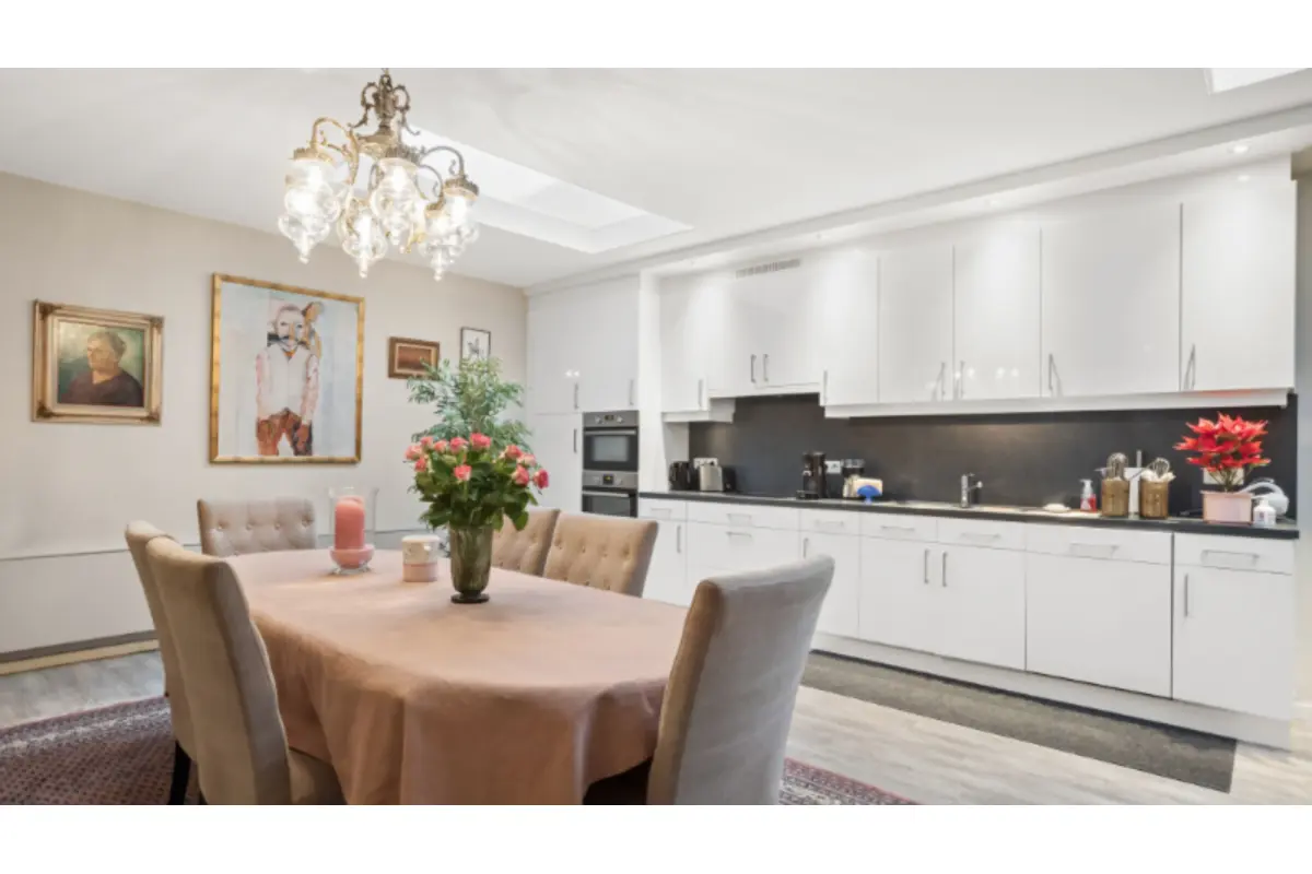 Handelszaak te  in Aarschot 3200 595000.00€ 7 slaapkamers 600.00m² - Zoekertje 78416