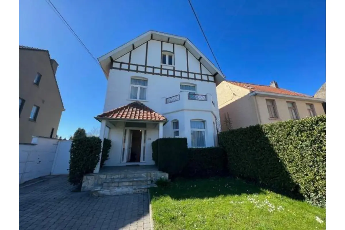 Huis te  huur in Waterloo 1410 3800.00€  slaapkamers 250.00m² - Zoekertje 111631