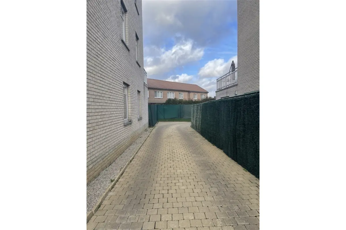 Parking / garage à vendre à Merchtem 1785 8500.00€  chambres m² - Annonce 131819