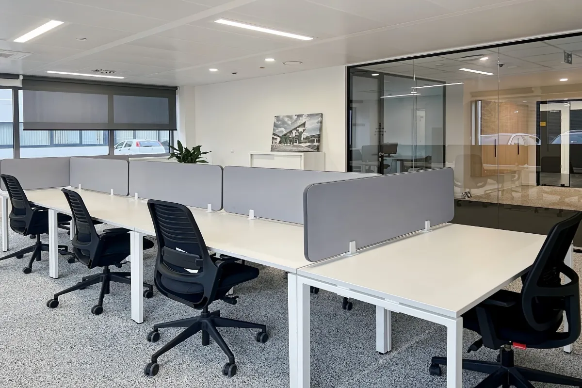 Commerce à louer à Mont-Saint-Guibert 1435 179.00€ 0 chambres m² - Annonce 155063