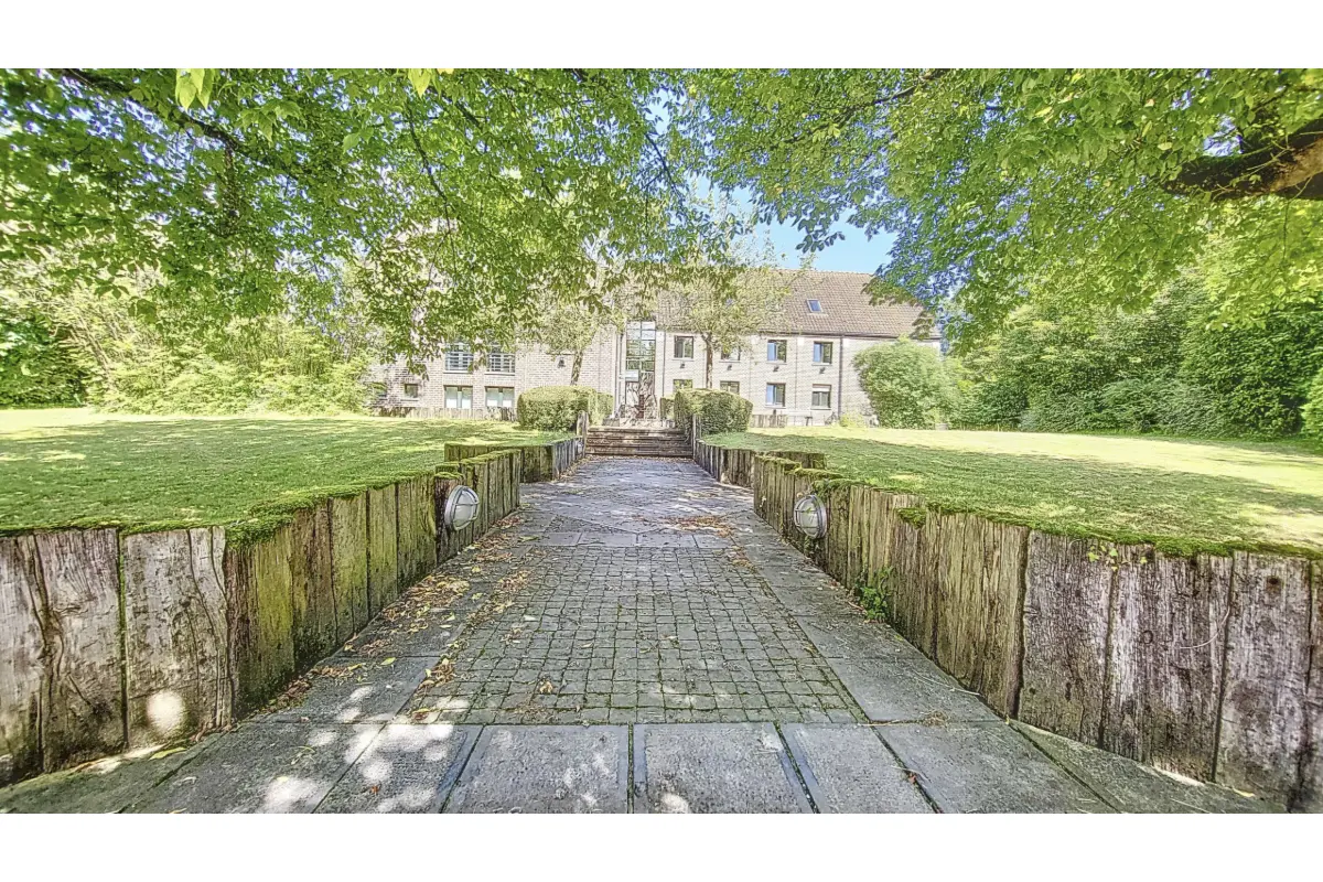 Handelszaak te  koop in Lasne 1380 2750000.00€  slaapkamers 1467.00m² - Zoekertje 158077