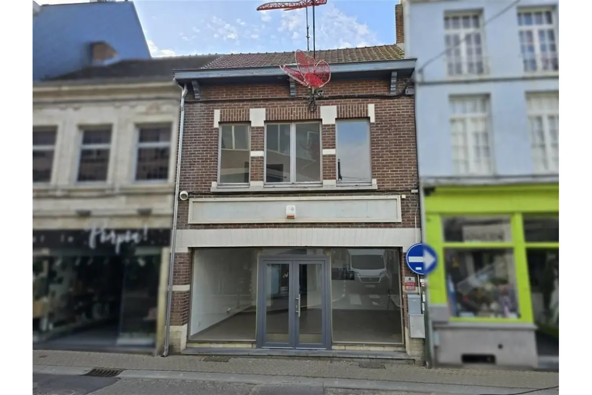 Commerce à louer à Jodoigne 1370 1250.00€ 1 chambres 140.00m² - Annonce 169147