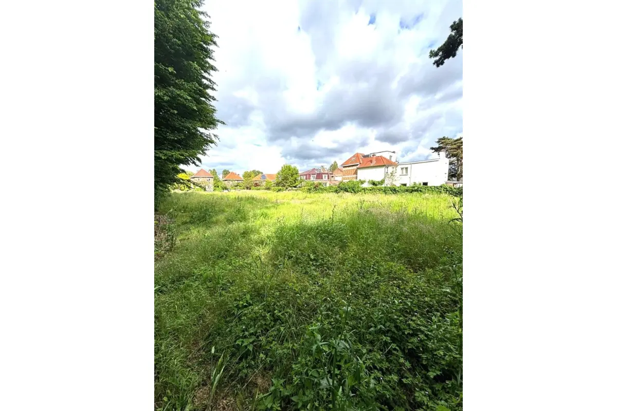 Terrain à bâtir à vendre à Zellik 1731 345000.00€  chambres m² - Annonce 176661