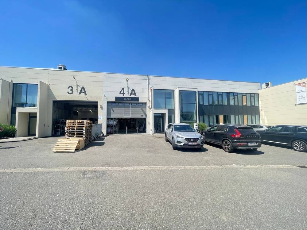Commerce à louer à Zaventem 1930 12915.00€ chambres 2016.00m² - Annonce 232439