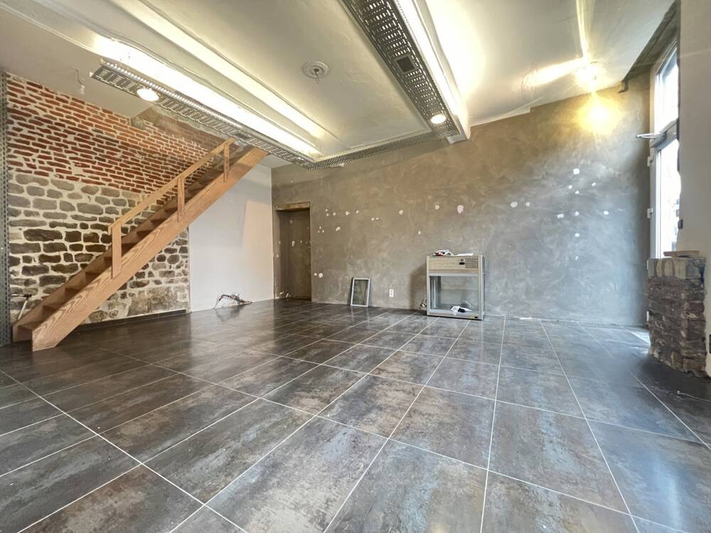Commerce à louer à Nivelles 1400 975.00€ chambres 70.00m² - Annonce 242097
