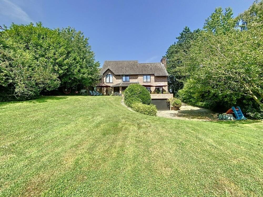 Maison à vendre à Ophain-Bois-Seigneur-Isaac 1421 760000.00€ 4 chambres 250.00m² - Annonce 387774