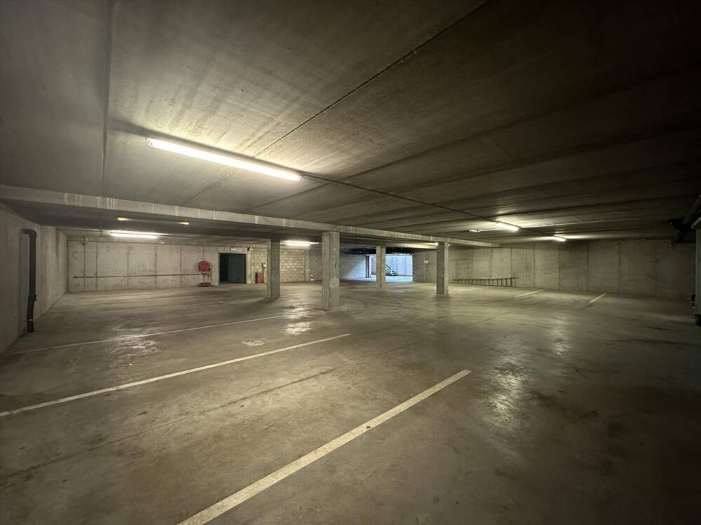 Parking / garage à vendre à Waterloo 1410 25000.00€ chambres 20.00m² - Annonce 270909
