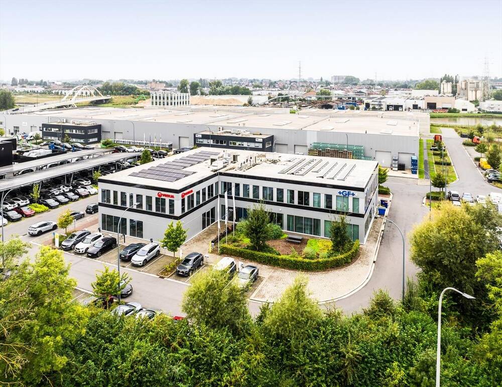 Immeuble de rapport - Immeuble à appartement à vendre à Drogenbos 1620 4631000.00€ chambres 2039.00m² - Annonce 283511