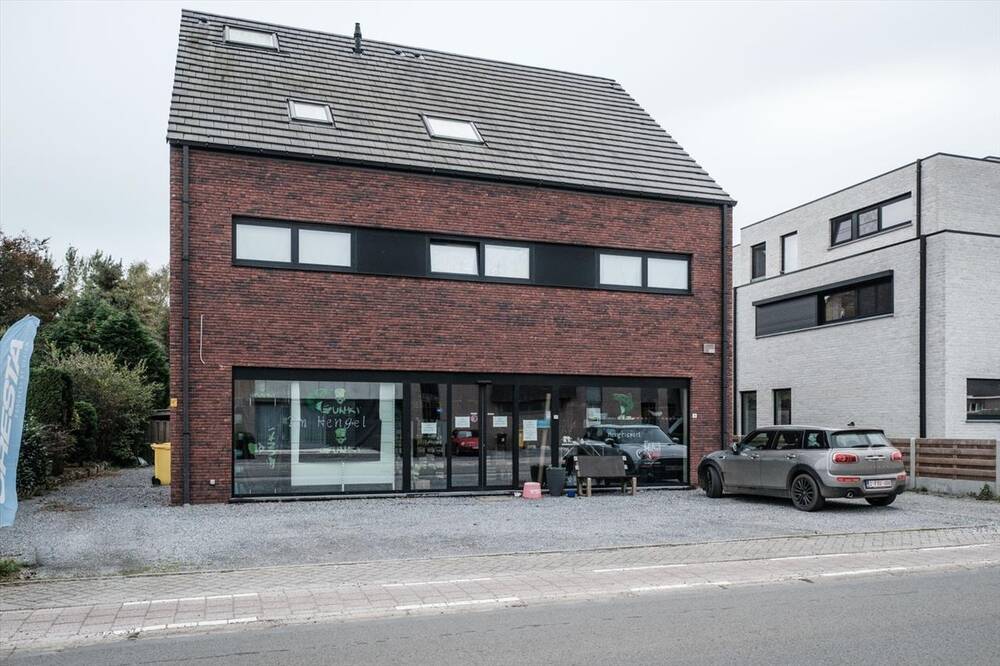 Commerce à vendre à Begijnendijk 3130 420000.00€  chambres 380.00m² - Annonce 291608