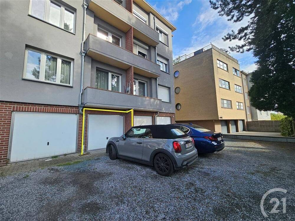 Parking & garage te  koop in Zellik 1731 28000.00€  slaapkamers m² - Zoekertje 299194