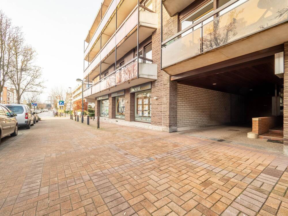 Parking & garage te  koop in Kraainem 1950 27500.00€  slaapkamers m² - Zoekertje 300163