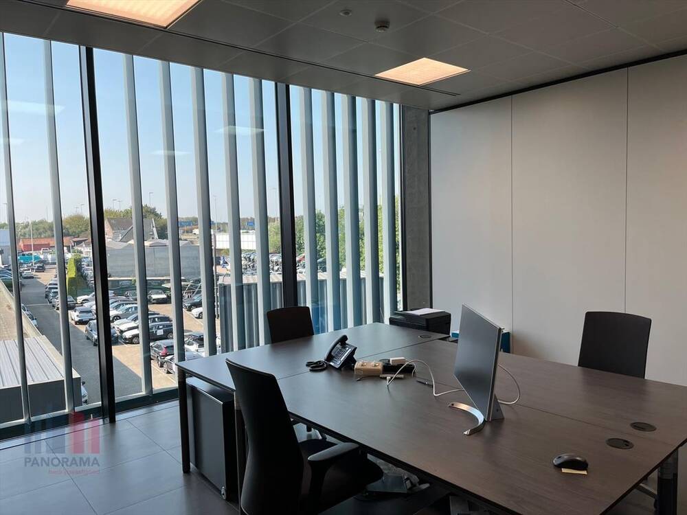 Commerce à louer à Zellik 1731 1375.00€ chambres m² - Annonce 305196