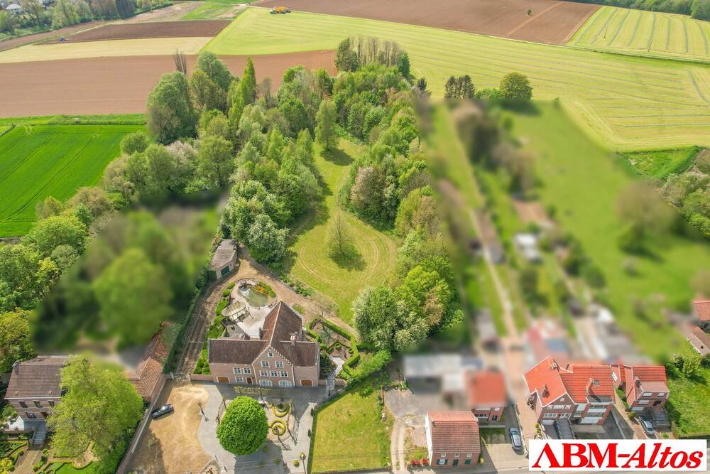 Villa te  koop in Lubbeek 3210 1050000.00€ 5 slaapkamers 425.00m² - Zoekertje 305773