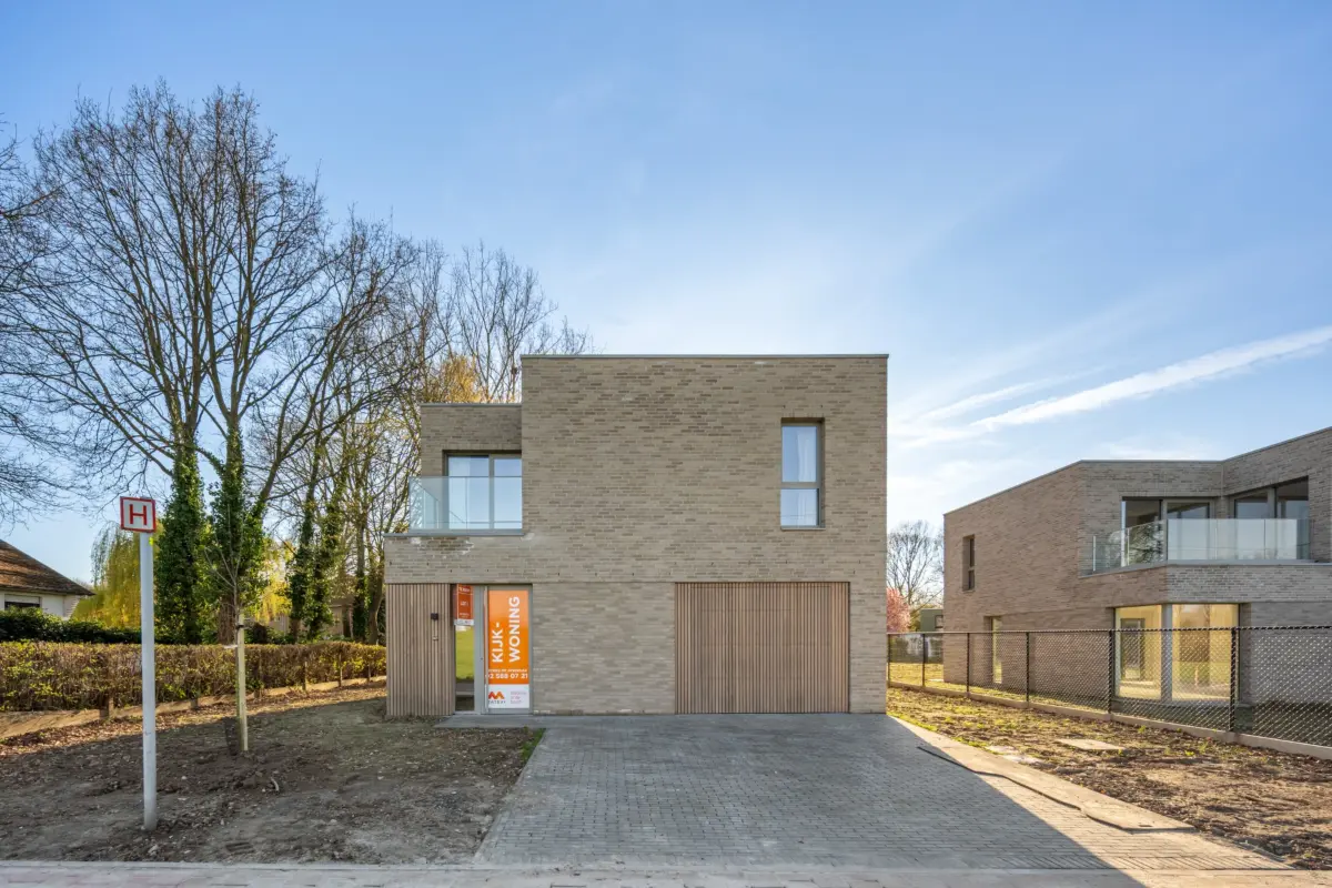 Maison à vendre à Halle 1500 627012.00€ 3 chambres m² - Annonce 742504