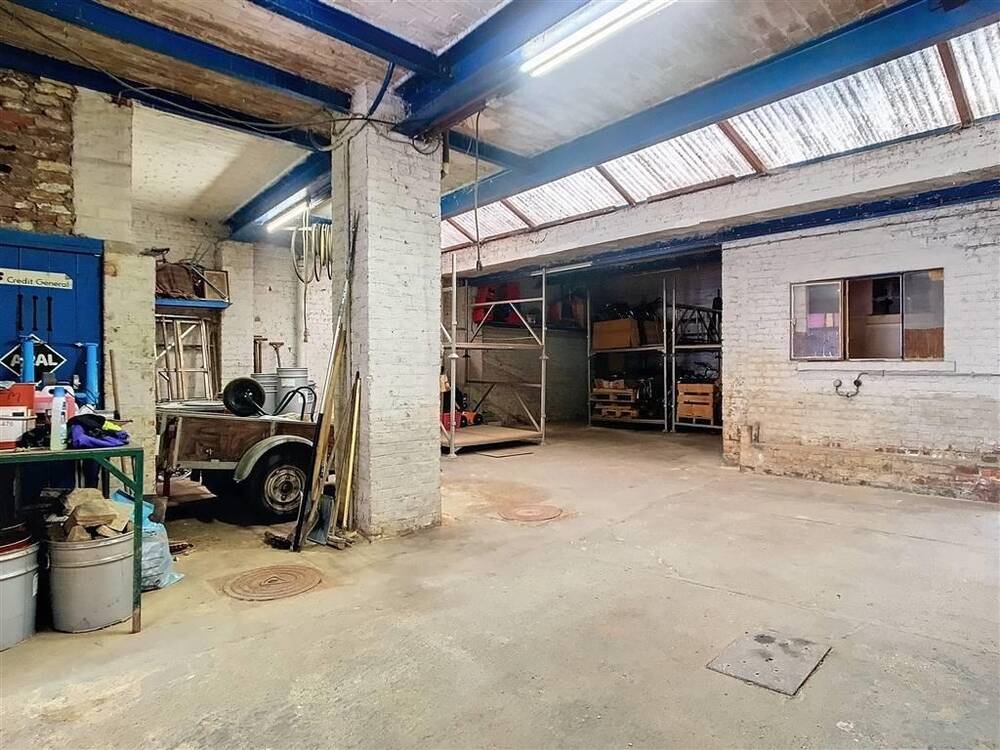Commerce à vendre à Tubize 1480 0.00€ chambres 100.00m² - Annonce 314908