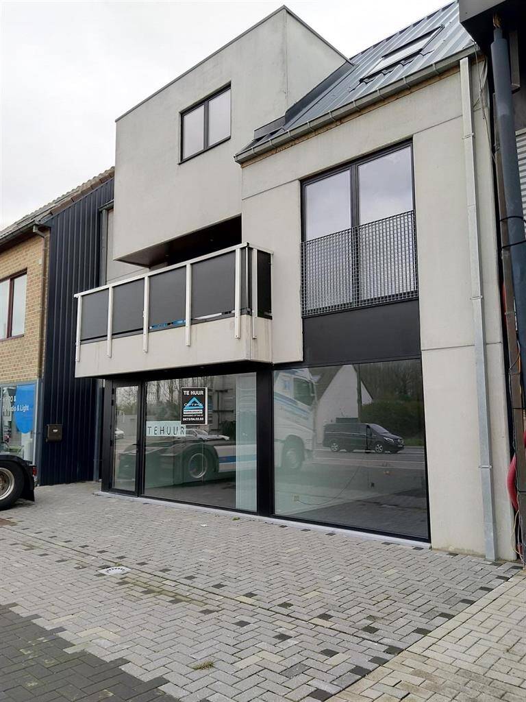 Handelszaak te  huur in Opwijk 1745 950.00€  slaapkamers 70.00m² - Zoekertje 320395