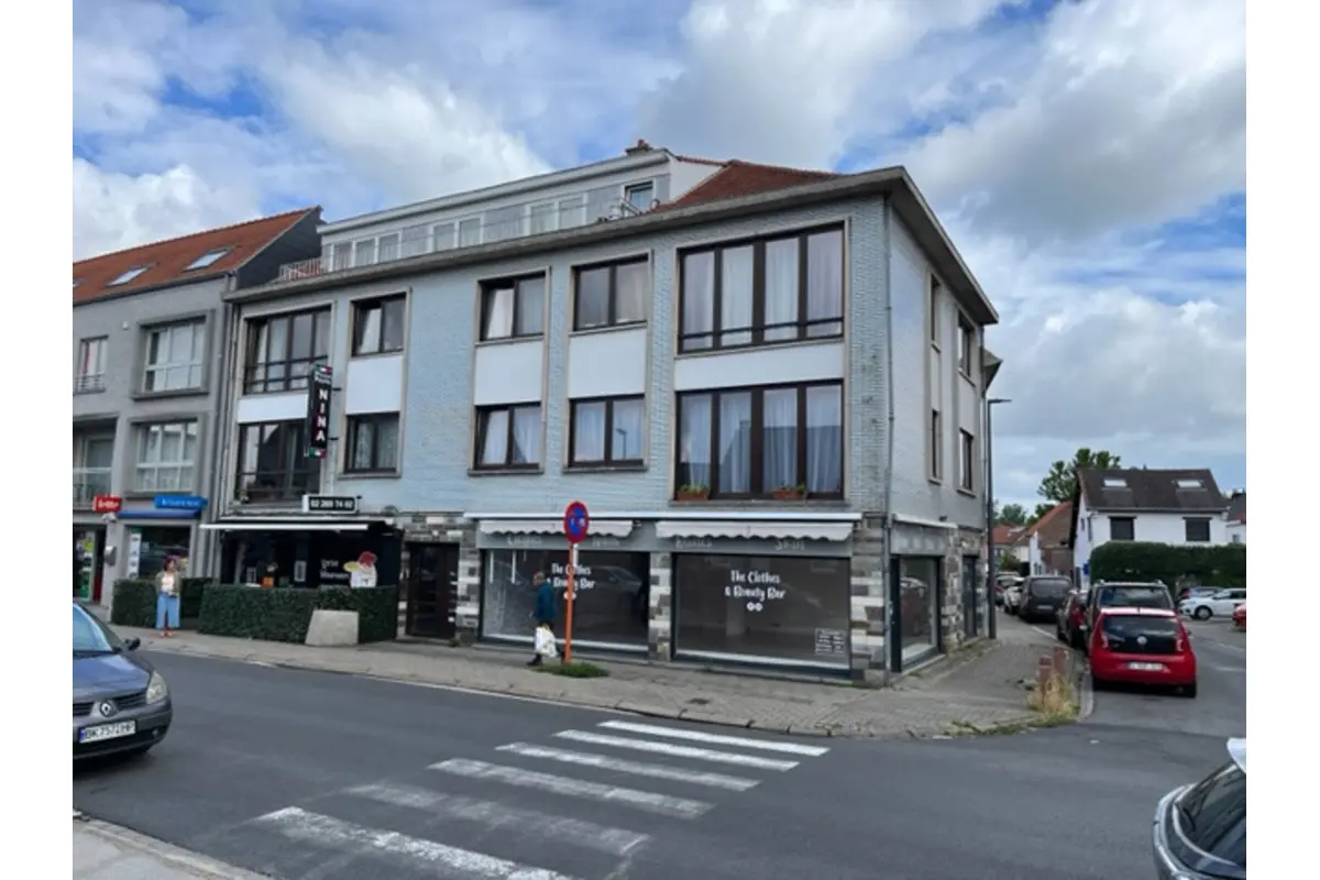 Appartement te  koop in Groot-Bijgaarden 1702 1100000.00€ 11 slaapkamers 429.00m² - Zoekertje 327305