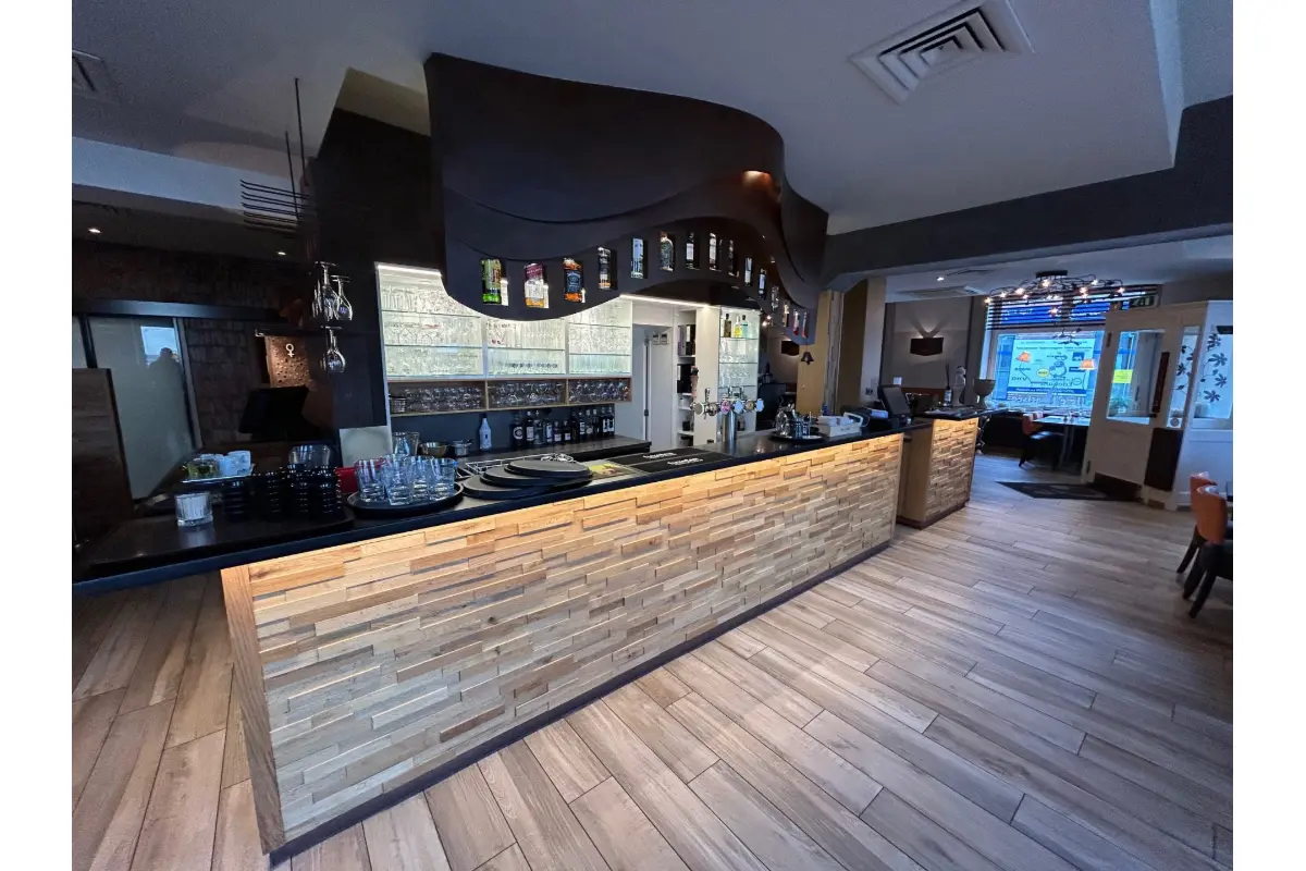 Handelszaak te  koop in Graven 1390 395000.00€  slaapkamers 300.00m² - Zoekertje 330145