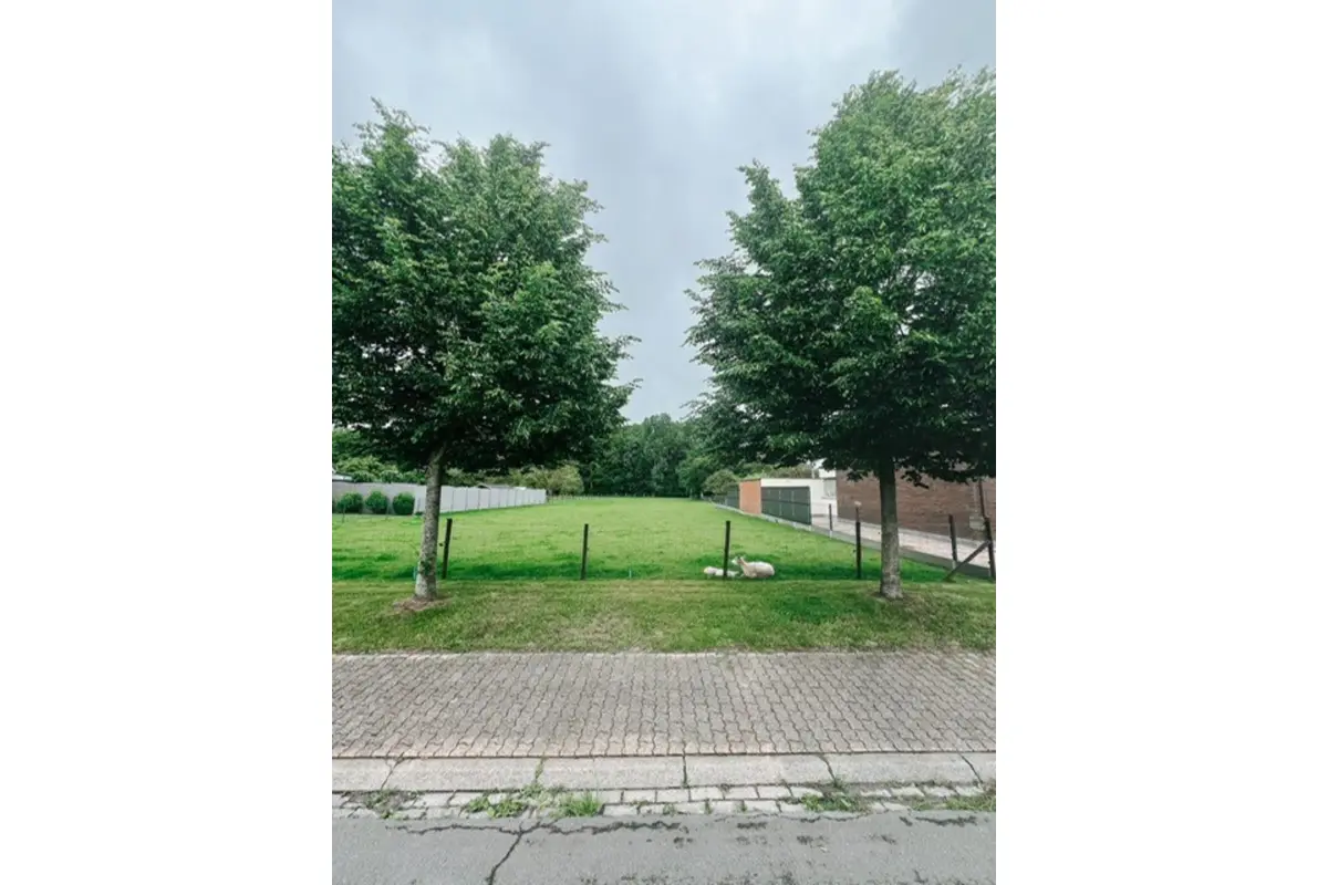 Grond te  koop in Meise 1860 298000.00€  slaapkamers m² - Zoekertje 340844