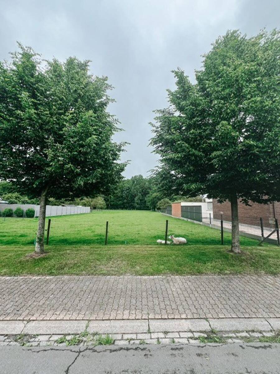 Grond te koop in Meise 1860 298000.00€ slaapkamers m² - Zoekertje 340844