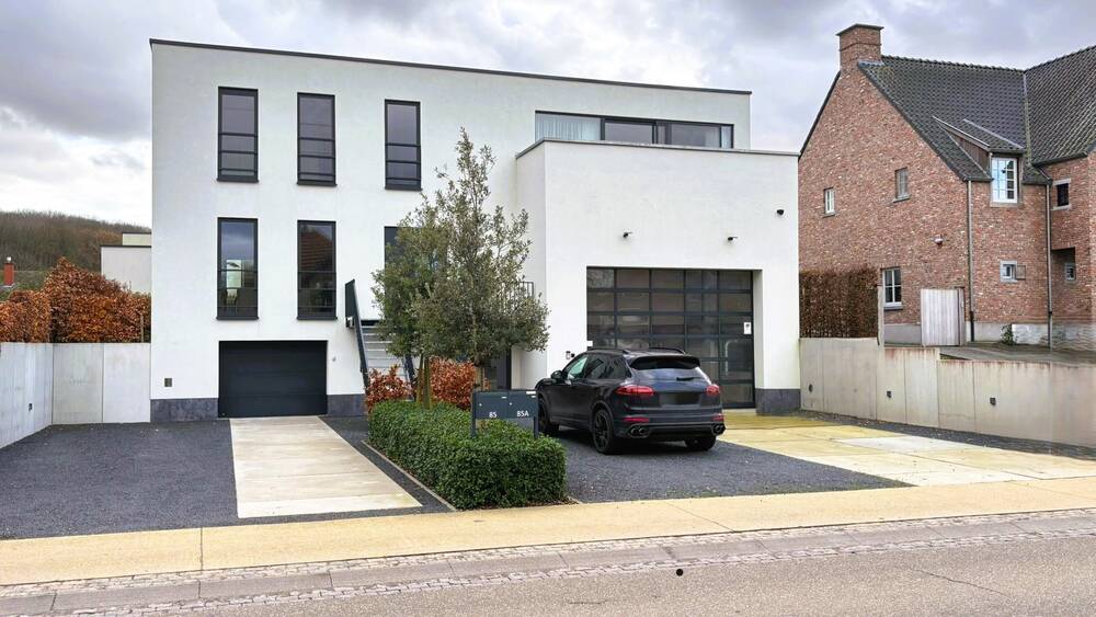 Commerce à louer à Holsbeek 3220 3950.00€ chambres 270.00m² - Annonce 341106
