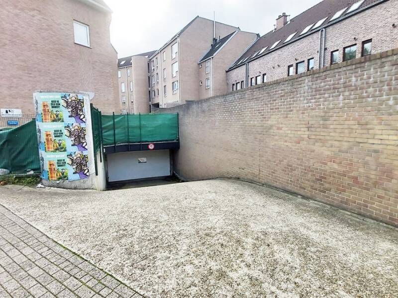 Parking te  huur in Leuven 3000 89.00€  slaapkamers m² - Zoekertje 341615