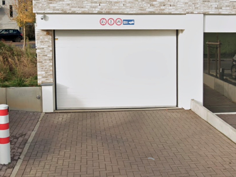 Parking te  huur in Kraainem 1950 99.00€  slaapkamers m² - Zoekertje 341684