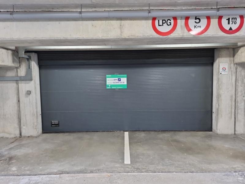 Parking à louer à Grand-Bigard 1702 89.00€ chambres m² - Annonce 341930