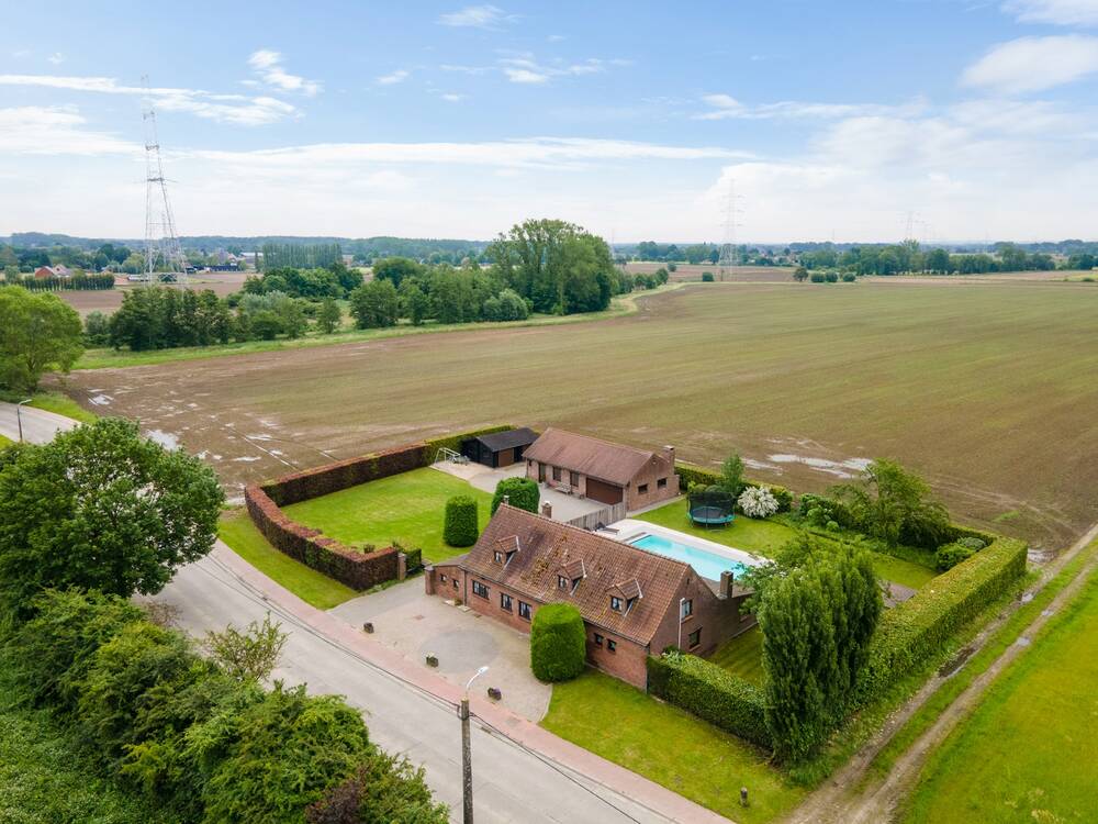 Huis te koop in Zemst 1980 795000.00€ 5 slaapkamers 245.00m² - Zoekertje 342401