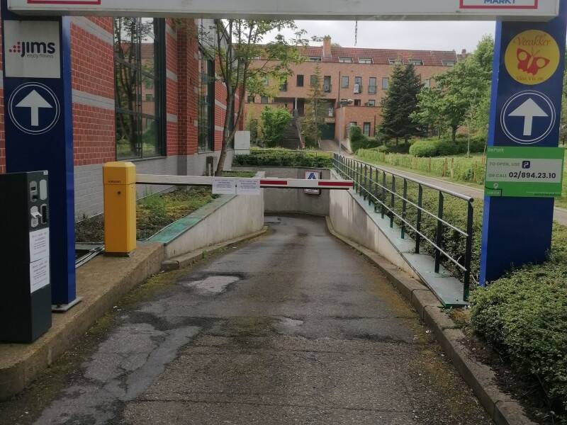 Parking te  huur in Leuven 3000 99.00€  slaapkamers m² - Zoekertje 341940