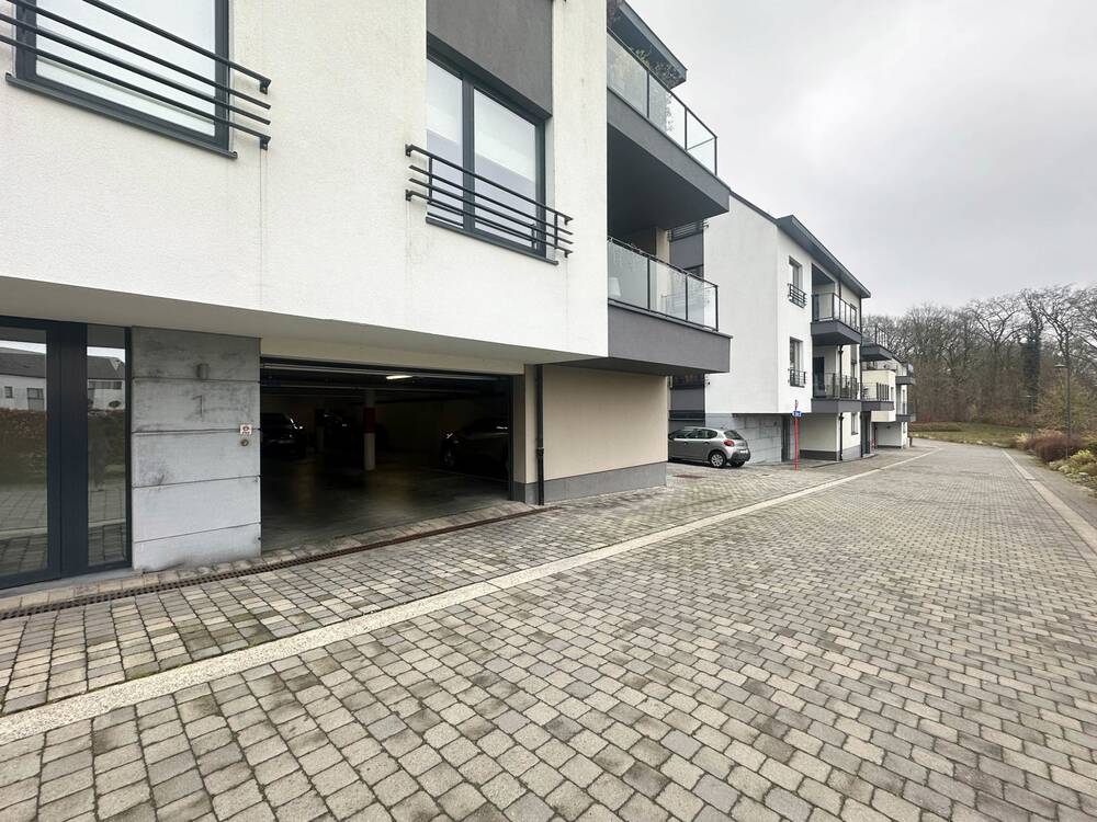 Parking / garage à vendre à Nivelles 1400 15000.00€ chambres m² - Annonce 355544