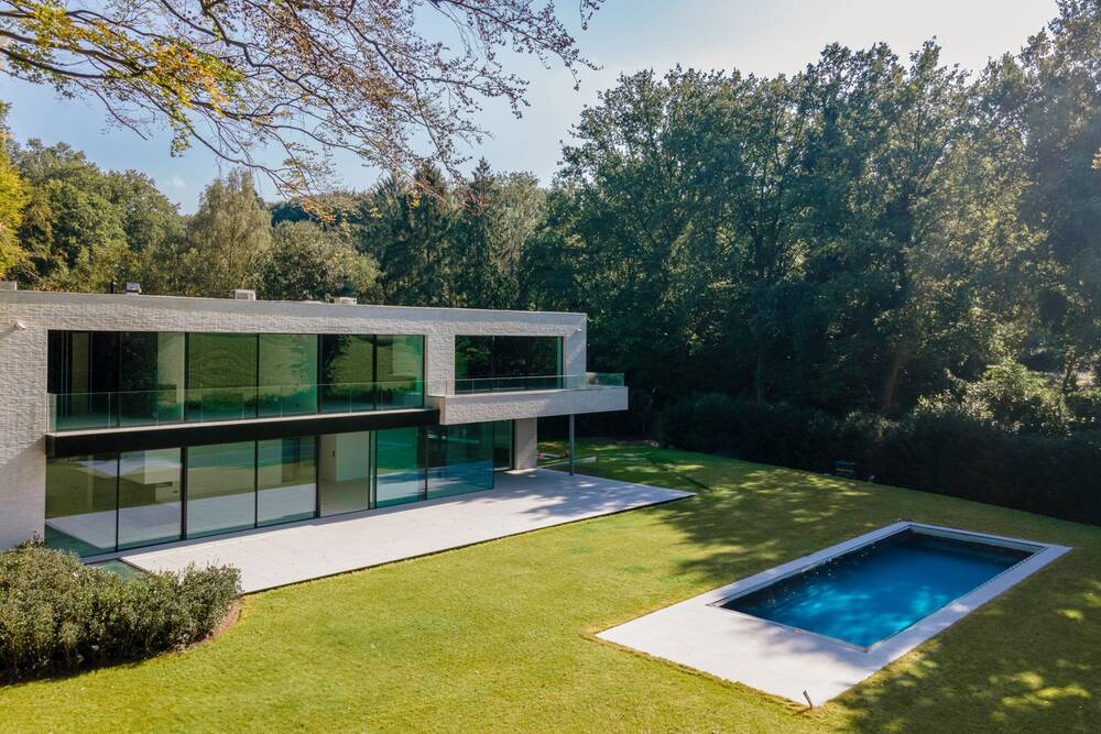 Villa te  koop in Sint-Genesius-Rode 1640 6950000.00€ 5 slaapkamers 1000.00m² - Zoekertje 356710