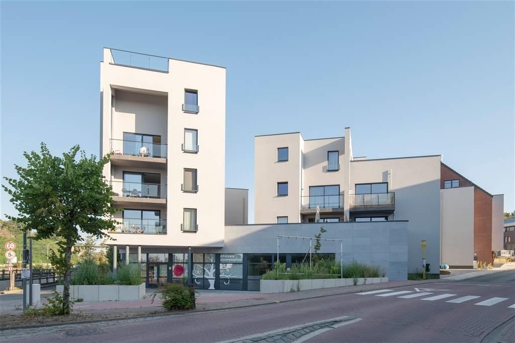 Commerce à vendre à Mont-Saint-Guibert 1435 288000.00€ chambres 180.00m² - Annonce 357073