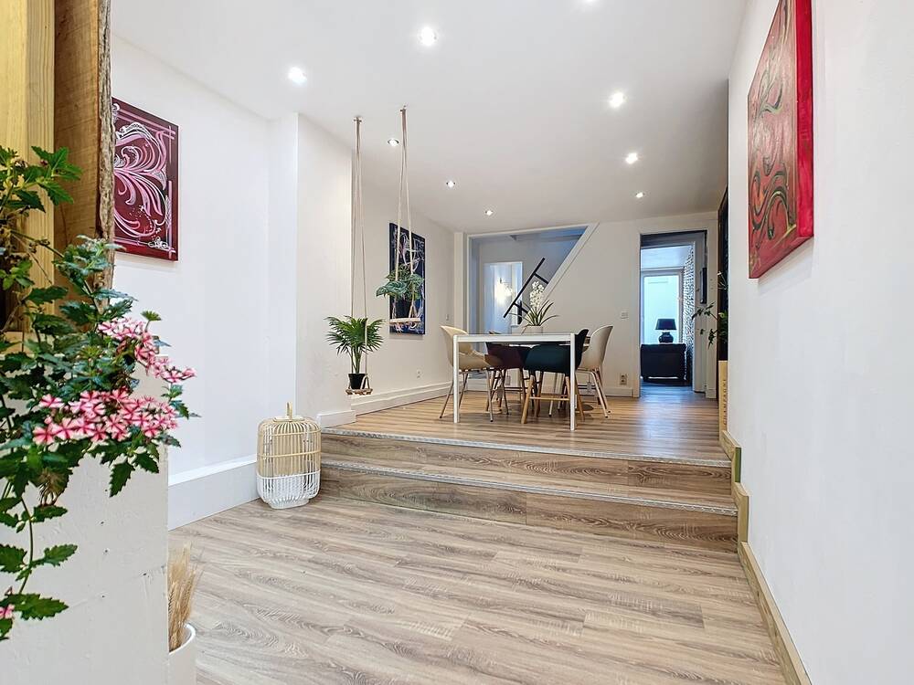 Immeuble de rapport - Immeuble à appartement à à Wavre 1300 299000.00€ 2 chambres 145.00m² - Annonce 367869