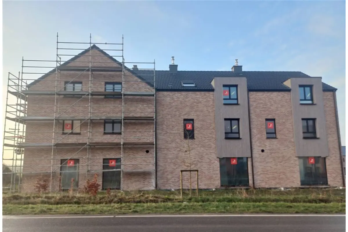 Commerce à vendre à Hélécine 1357 135000.00€  chambres 94.00m² - Annonce 372730