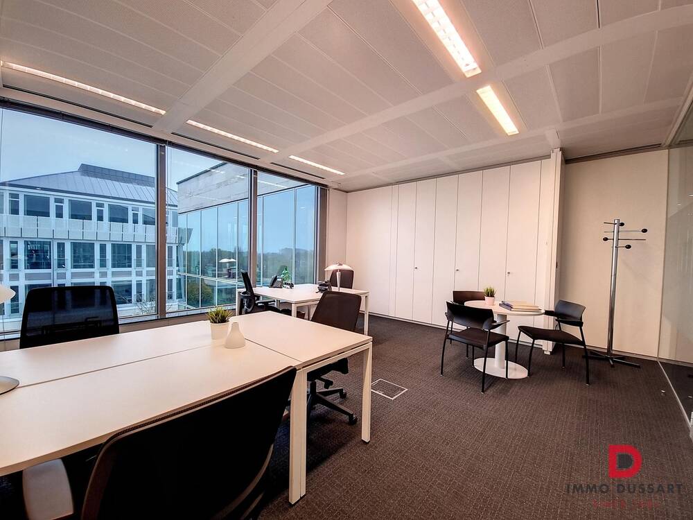 Commerce à louer à Braine-l'Alleud 1420 900.00€  chambres 18.00m² - Annonce 375196