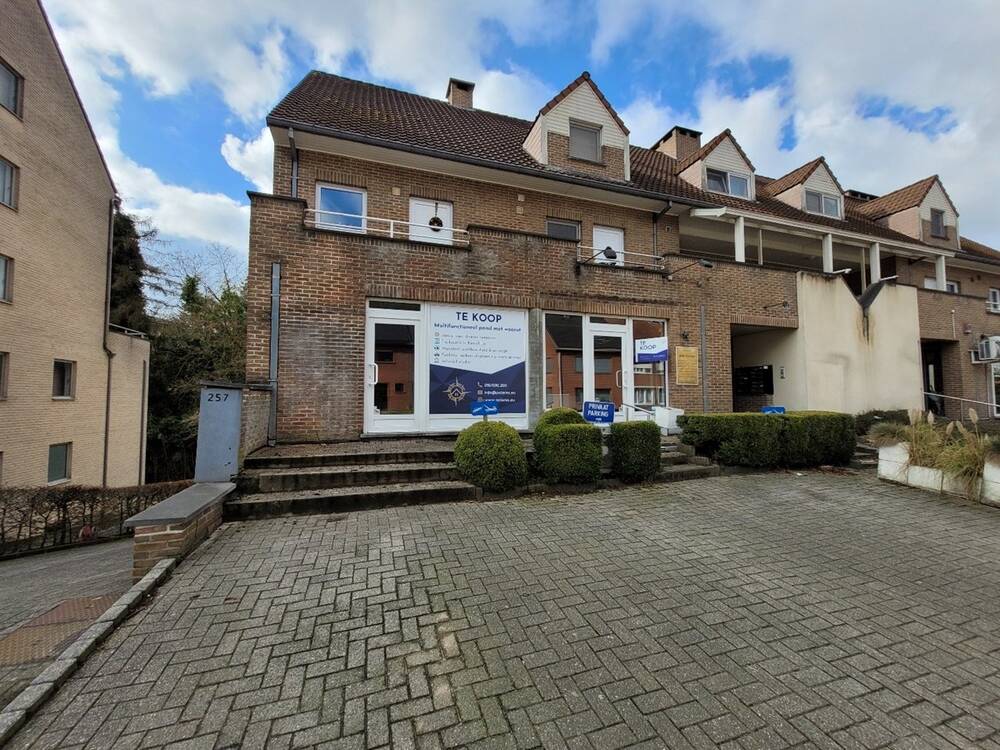Handelszaak te  koop in Kessel-Lo 3010 175000.00€  slaapkamers m² - Zoekertje 375749