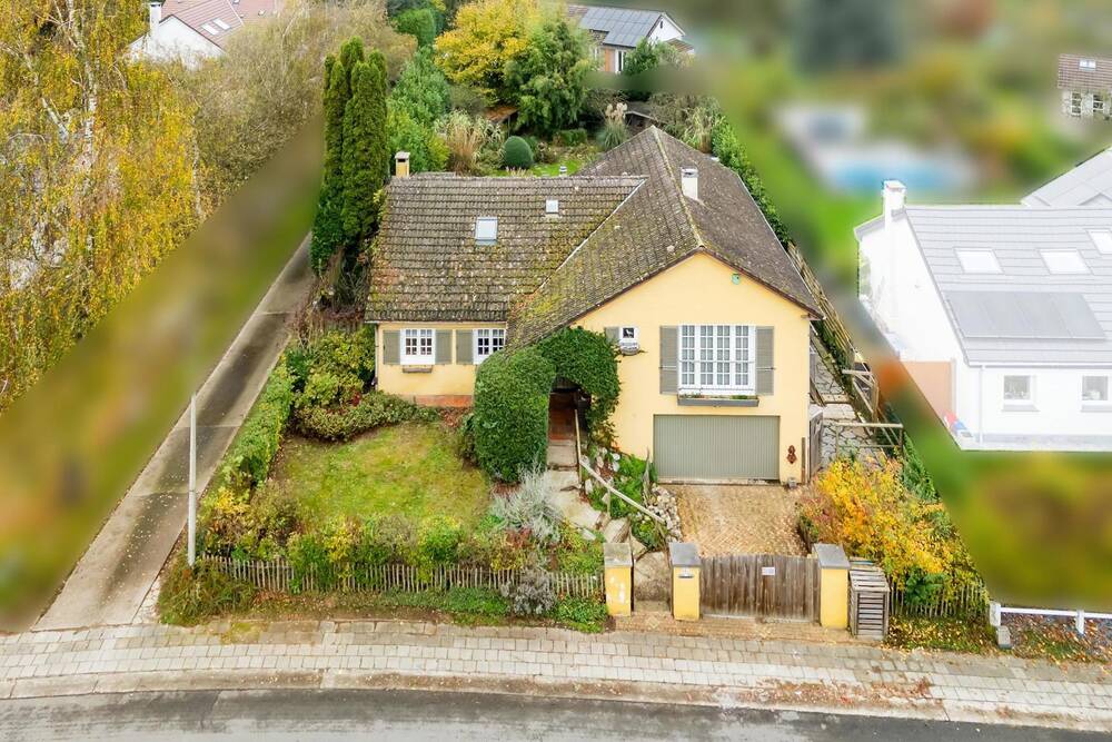 Maison à vendre à Braine-l'Alleud 1420 595000.00€ 5 chambres 215.00m² - Annonce 381515