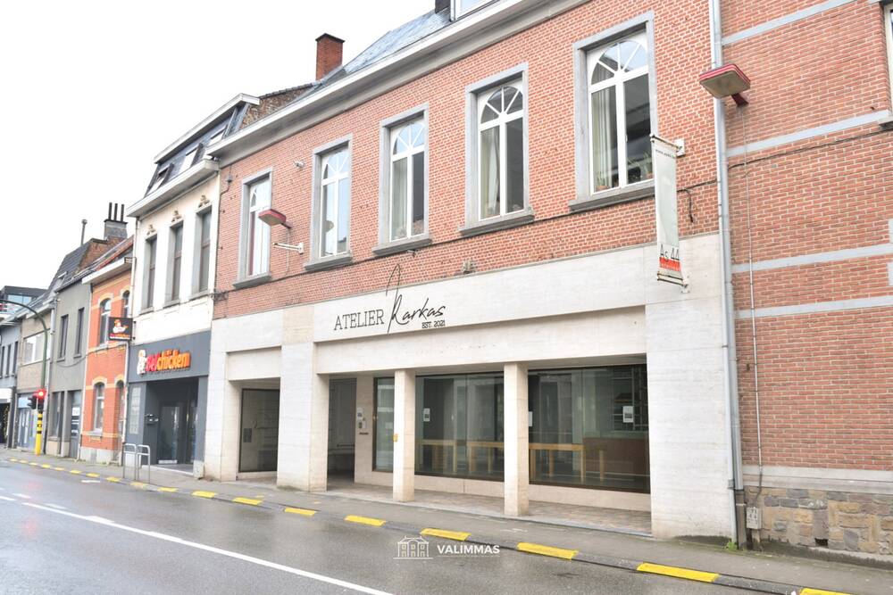 Handelszaak te  koop in Asse 1730 579000.00€  slaapkamers 276.00m² - Zoekertje 384573