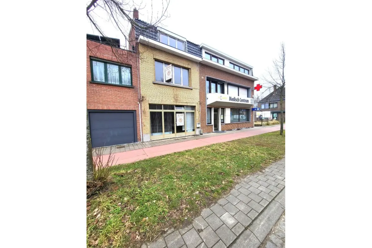 Huis te  koop in Elewijt 1982 275000.00€ 3 slaapkamers 160.00m² - Zoekertje 383757
