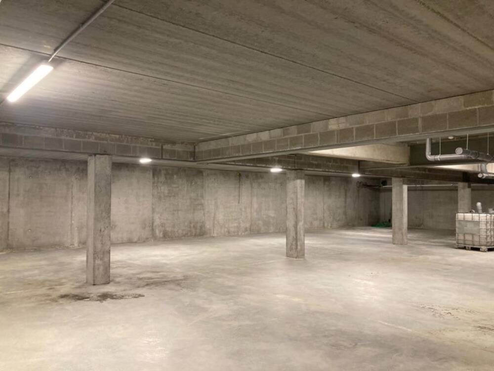 Parking & garage te koop in Strombeek-Bever 1853 27000.00€ slaapkamers m² - Zoekertje 388952