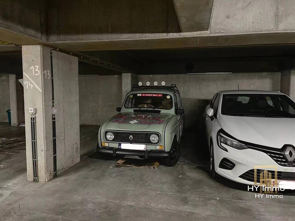 Parking / garage à vendre à Louvain-la-Neuve 1348 19500.00€ chambres m² - Annonce 389005