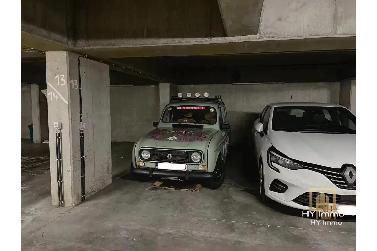 Parking / garage à vendre à Louvain-la-Neuve 1348 16500.00€  chambres m² - Annonce 389005