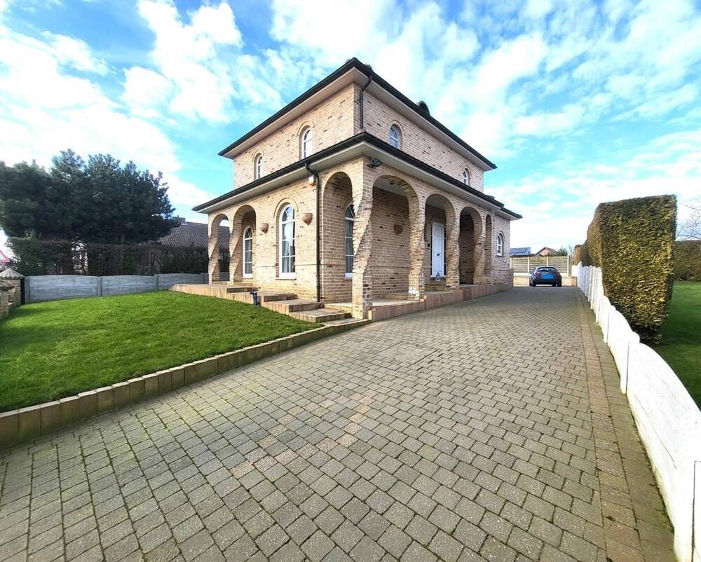 Maison à vendre à Scherpenheuvel-Zichem 3270 465000.00€ 4 chambres 161.00m² - Annonce 389941