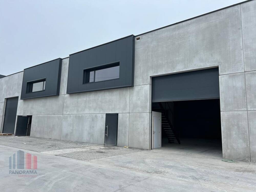 Commerce à louer à Tubize 1480 2250.00€  chambres 312.00m² - Annonce 390001