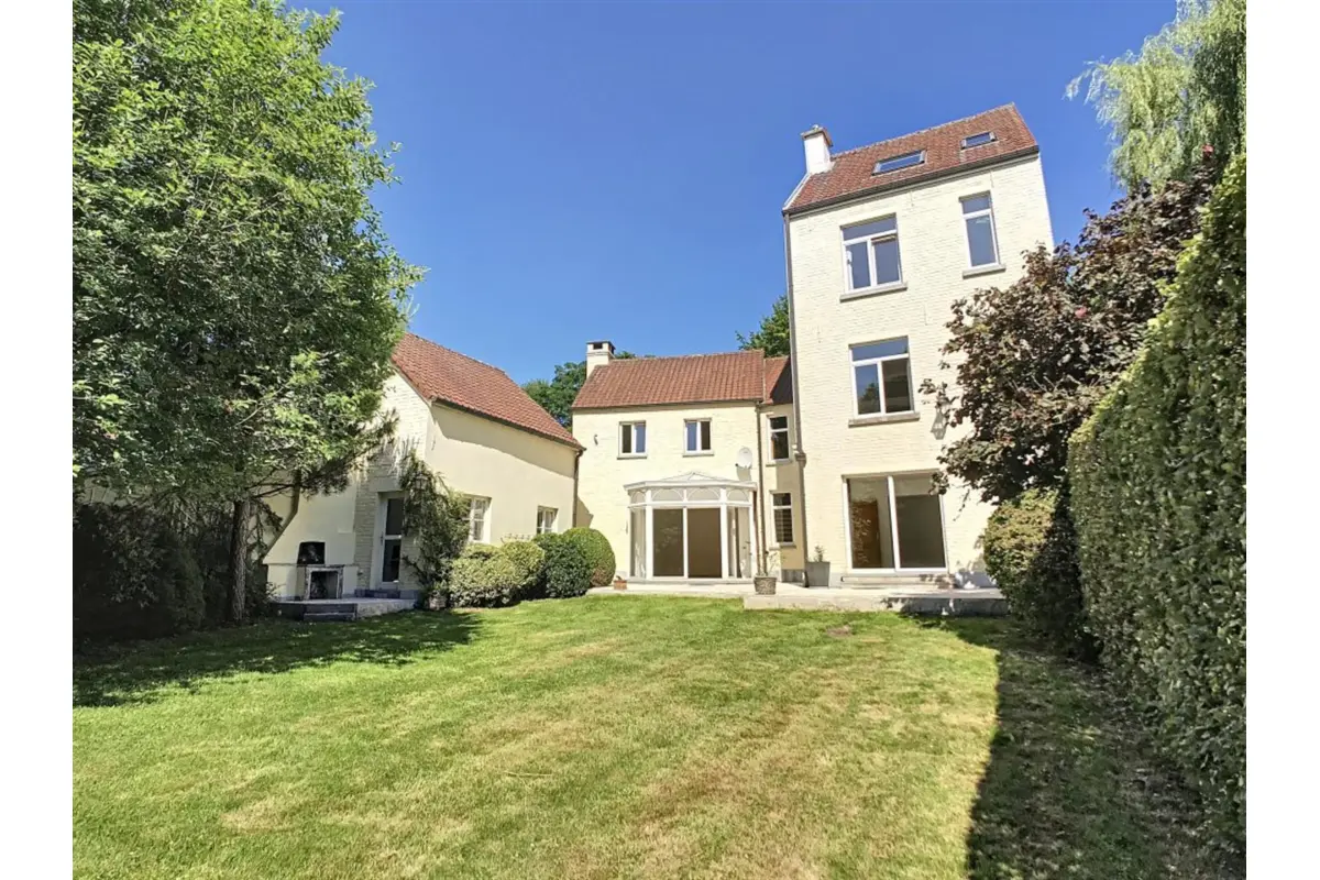 Maison à vendre à Lasne 1380 725000.00€ 4 chambres 480.00m² - Annonce 394306