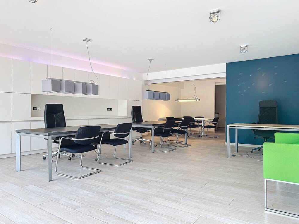 Handelszaak te huur in Liedekerke 1770 650.00€ slaapkamers 70.00m² - Zoekertje 396307